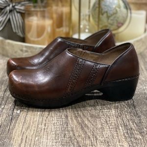 Dansko Sienna Brown Leather Clog Women’s size 38 7.5-8